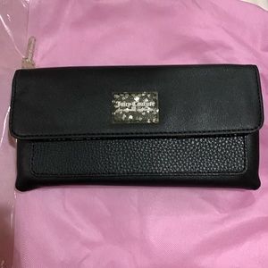 Juicy Couture purse.